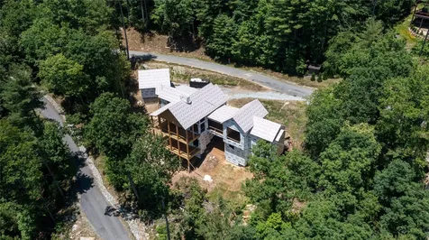 Cashiers NC 28717