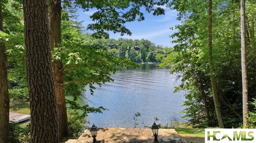 185 Songcatcher Court Tuckasegee NC 28783
