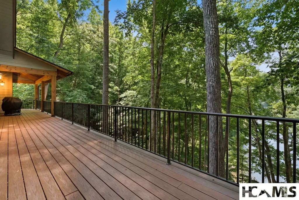 185 Songcatcher Court Tuckasegee NC 28783