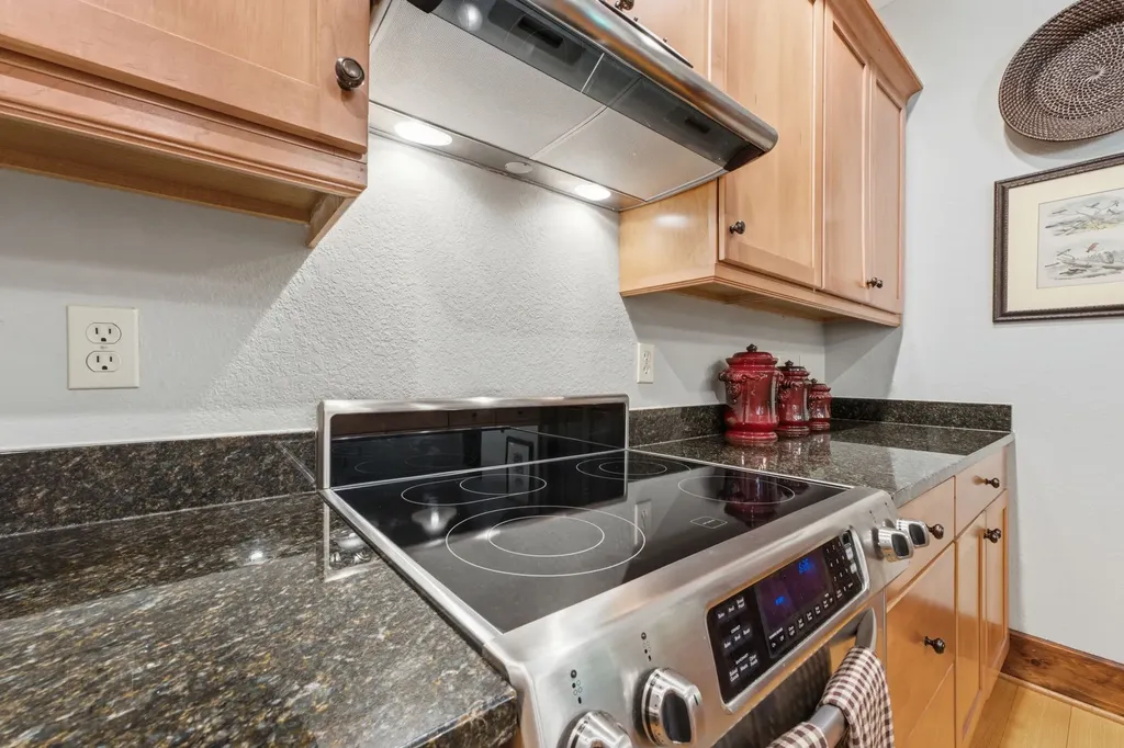 185 Songcatcher Court Tuckasegee NC 28783