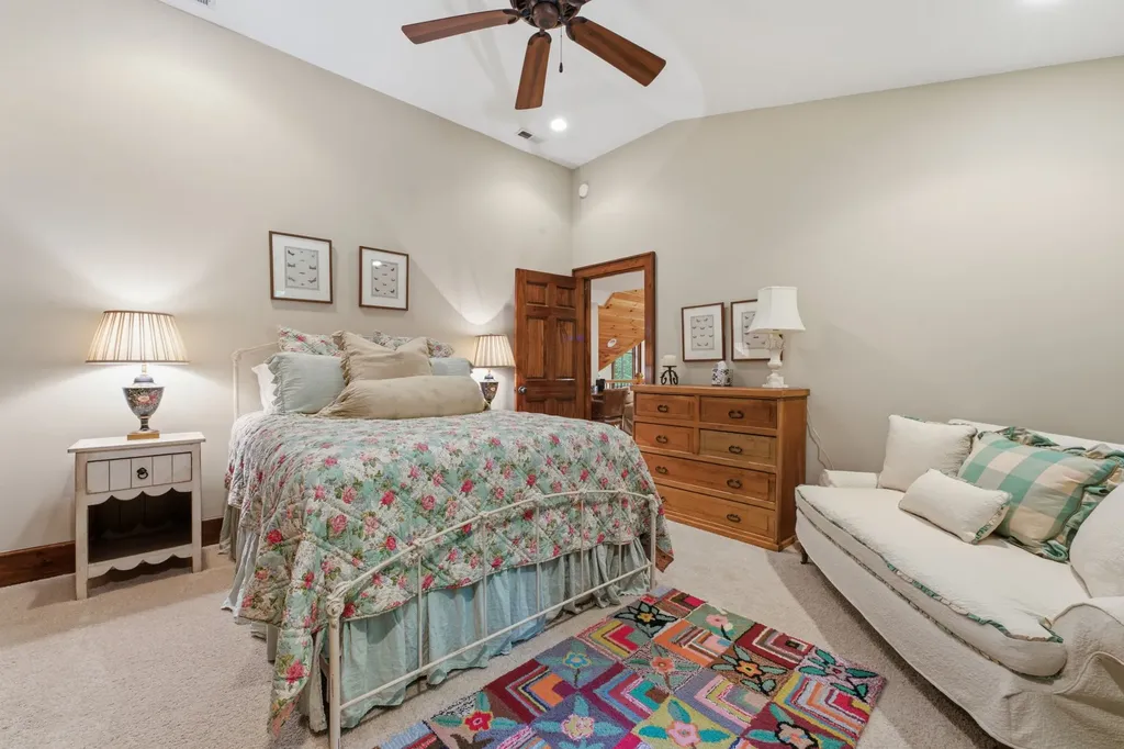 185 Songcatcher Court Tuckasegee NC 28783