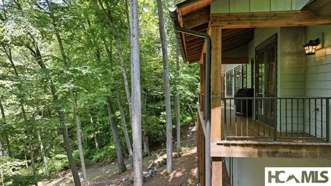 185 Songcatcher Court Tuckasegee NC 28783