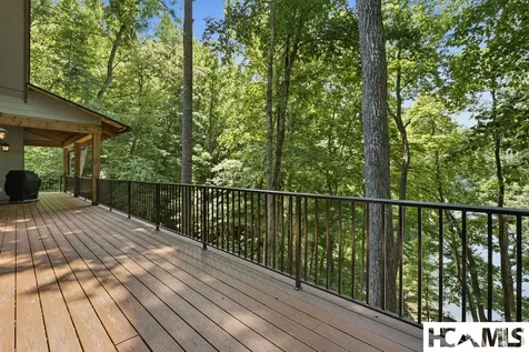 185 Songcatcher Court Tuckasegee NC 28783