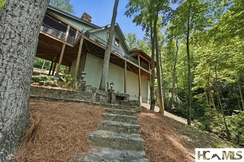 185 Songcatcher Court Tuckasegee NC 28783