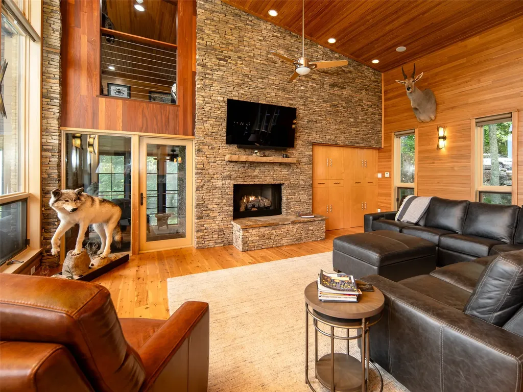 87 Tiger Paw Lane Sapphire NC 28774