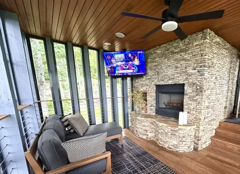 87 Tiger Paw Lane Sapphire NC 28774