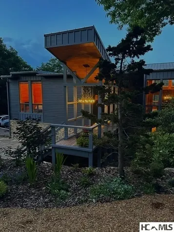 87 Tiger Paw Lane Sapphire NC 28774