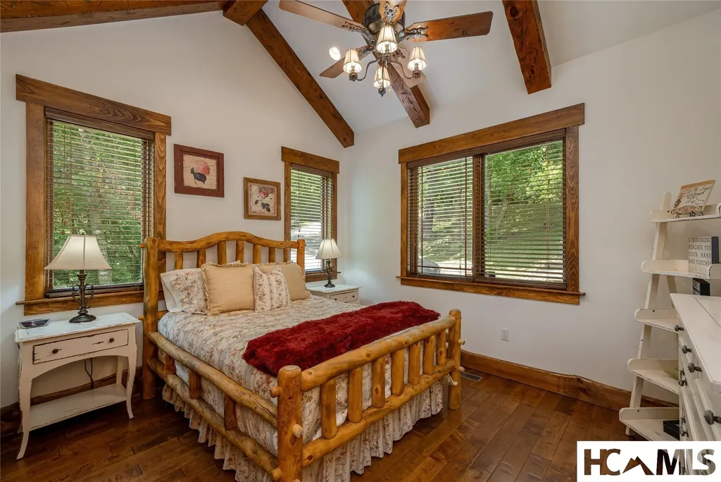 94 Josh's Trail Cashiers NC 28717