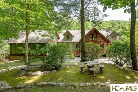94 Josh's Trail Cashiers NC 28717
