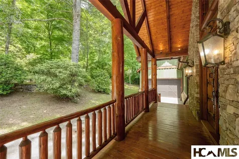 94 Josh's Trail Cashiers NC 28717