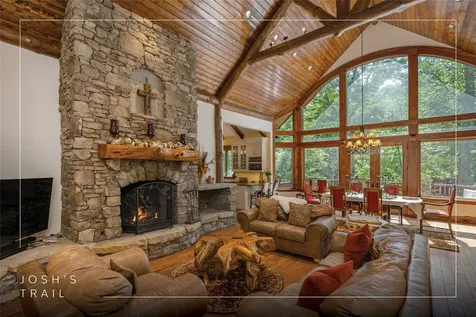 94 Josh's Trail Cashiers NC 28717