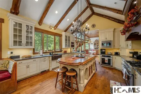 94 Josh's Trail Cashiers NC 28717