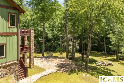 94 Josh's Trail Cashiers NC 28717