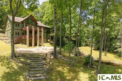 94 Josh's Trail Cashiers NC 28717