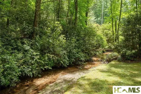 94 Josh's Trail Cashiers NC 28717