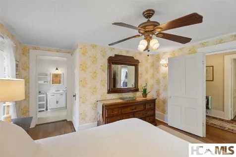 760 N 5th Street Highlands NC 28741