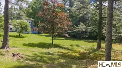 760 N 5th Street Highlands NC 28741