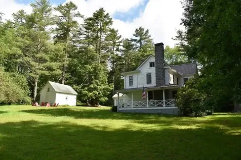 760 N 5th Street Highlands NC 28741