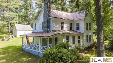 760 N 5th Street Highlands NC 28741