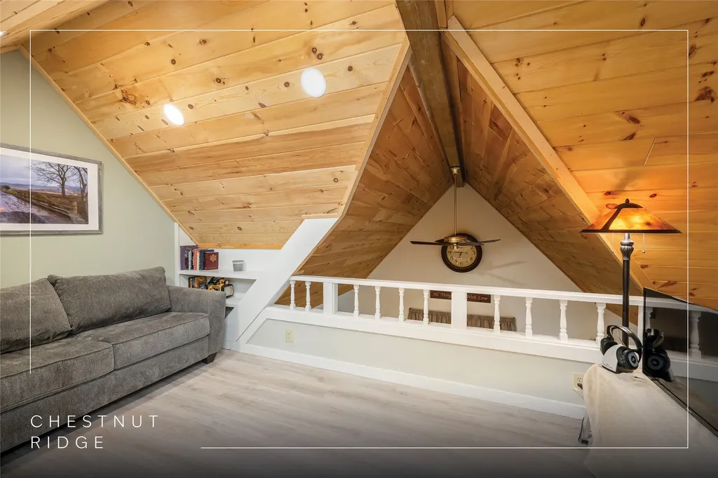 43 Kiwi Lane Sapphire NC 28774