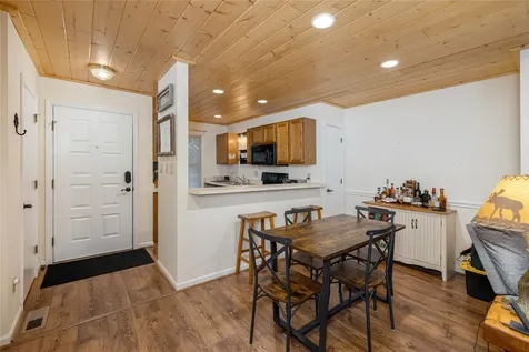 43 Kiwi Lane Sapphire NC 28774