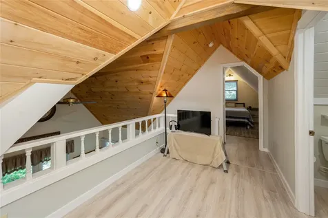 43 Kiwi Lane Sapphire NC 28774