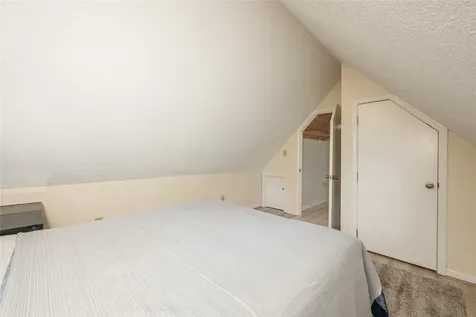 43 Kiwi Lane Sapphire NC 28774