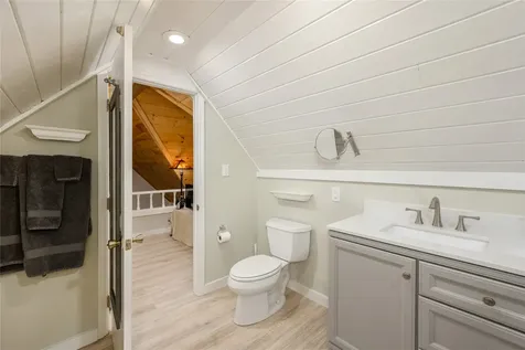 43 Kiwi Lane Sapphire NC 28774