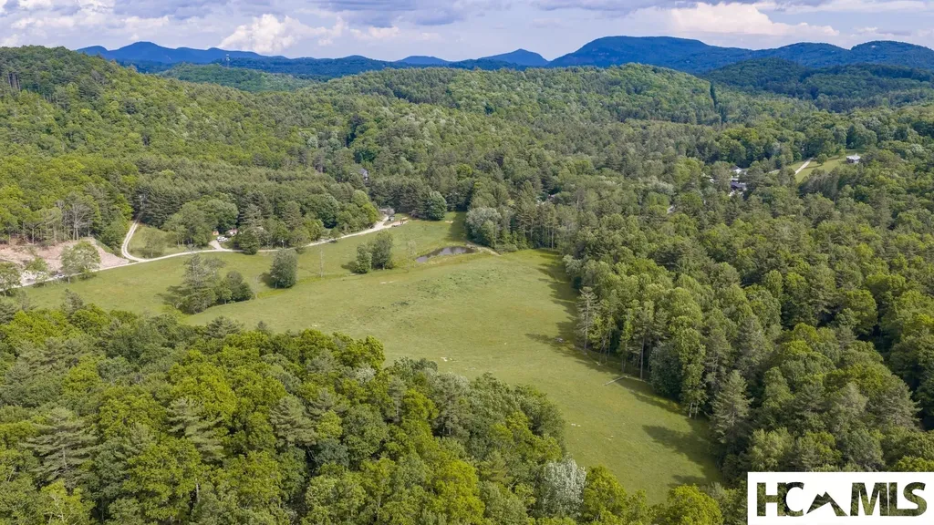 45 Keyhole Lane Cullowhee NC 28723