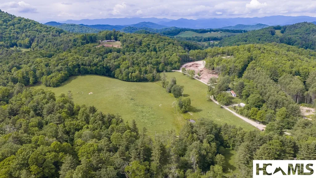 45 Keyhole Lane Cullowhee NC 28723
