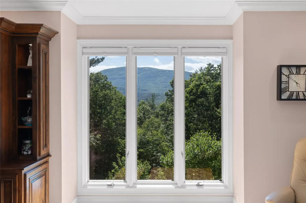 800 Blue Ridge Road Lake Toxaway NC 28747