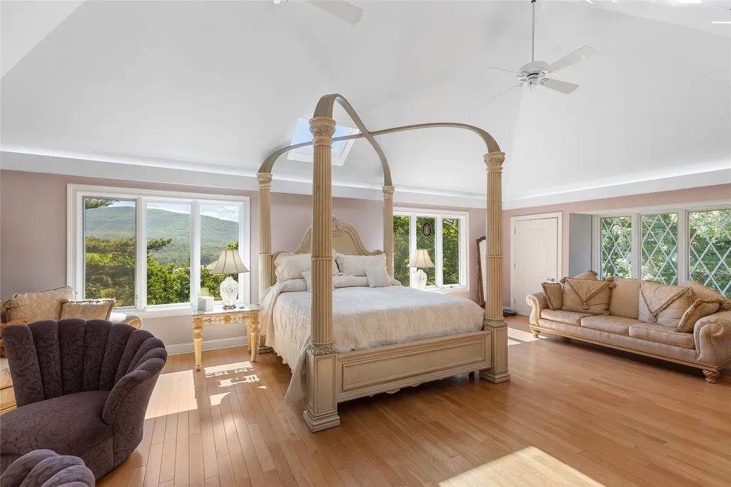 800 Blue Ridge Road Lake Toxaway NC 28747