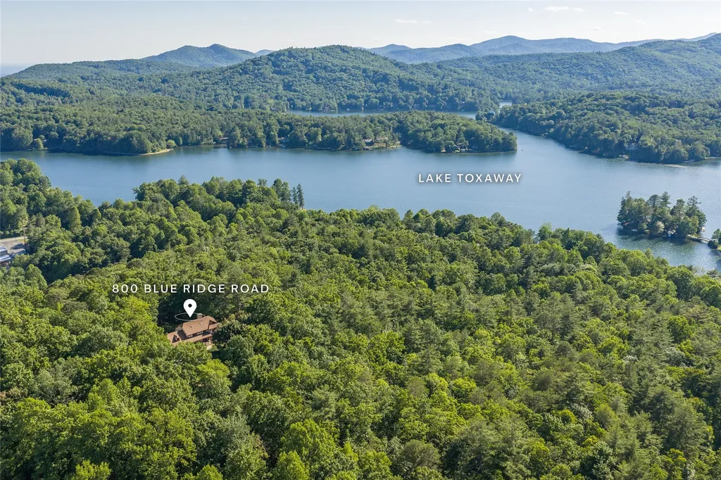 800 Blue Ridge Road Lake Toxaway NC 28747