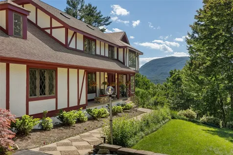 800 Blue Ridge Road Lake Toxaway NC 28747