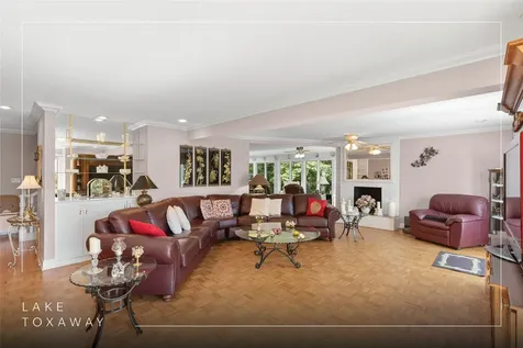 800 Blue Ridge Road Lake Toxaway NC 28747