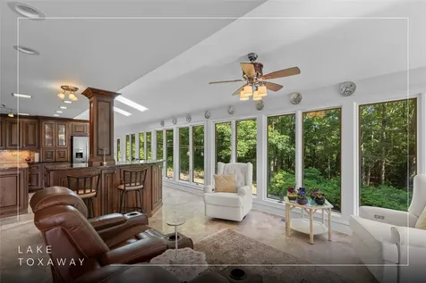 800 Blue Ridge Road Lake Toxaway NC 28747
