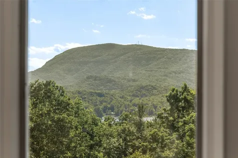 800 Blue Ridge Road Lake Toxaway NC 28747