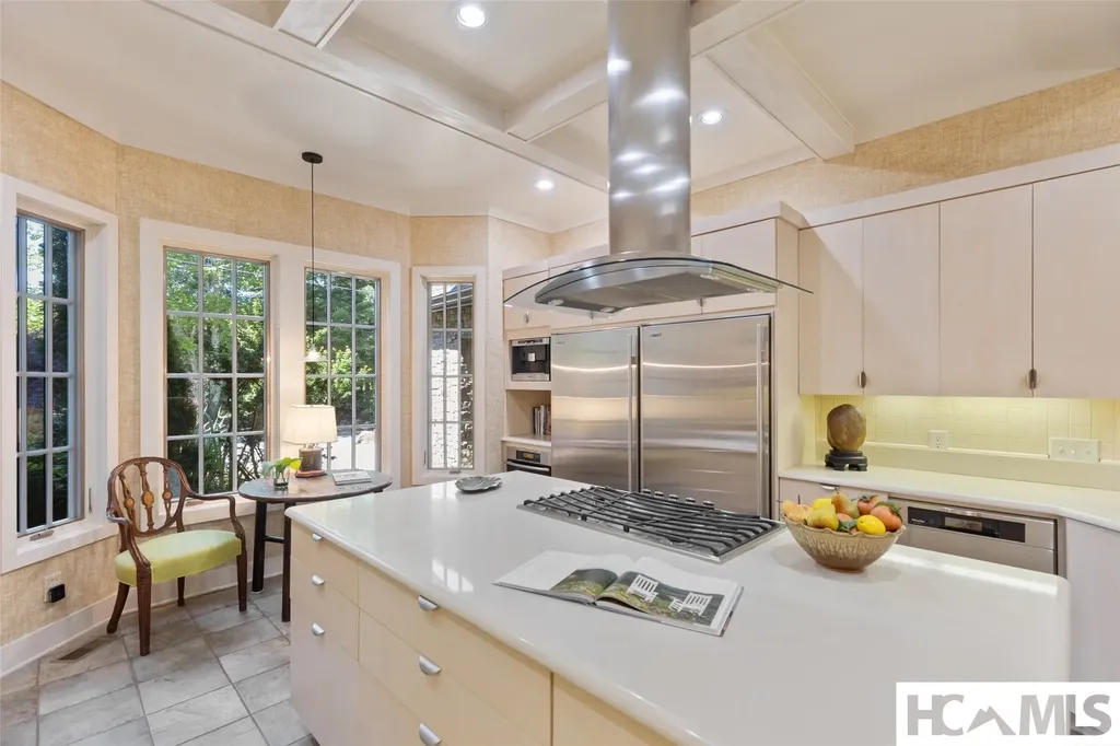 54 Pine Point Highlands NC 28741