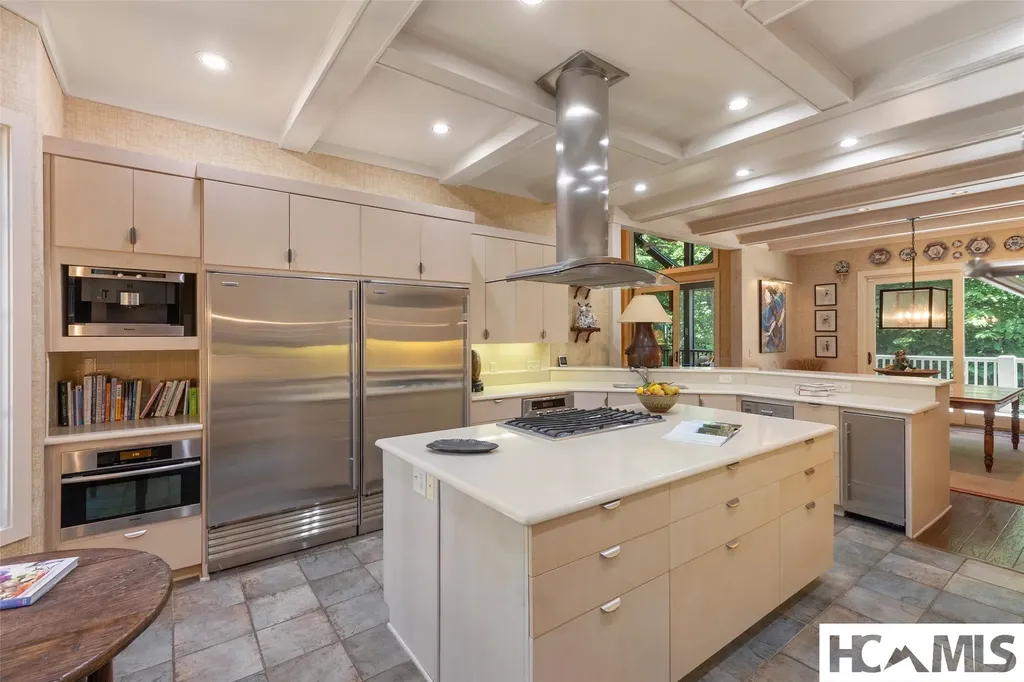 54 Pine Point Highlands NC 28741