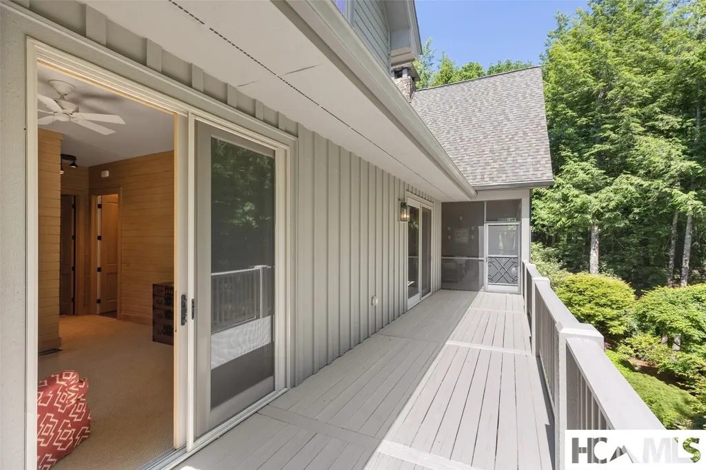 54 Pine Point Highlands NC 28741