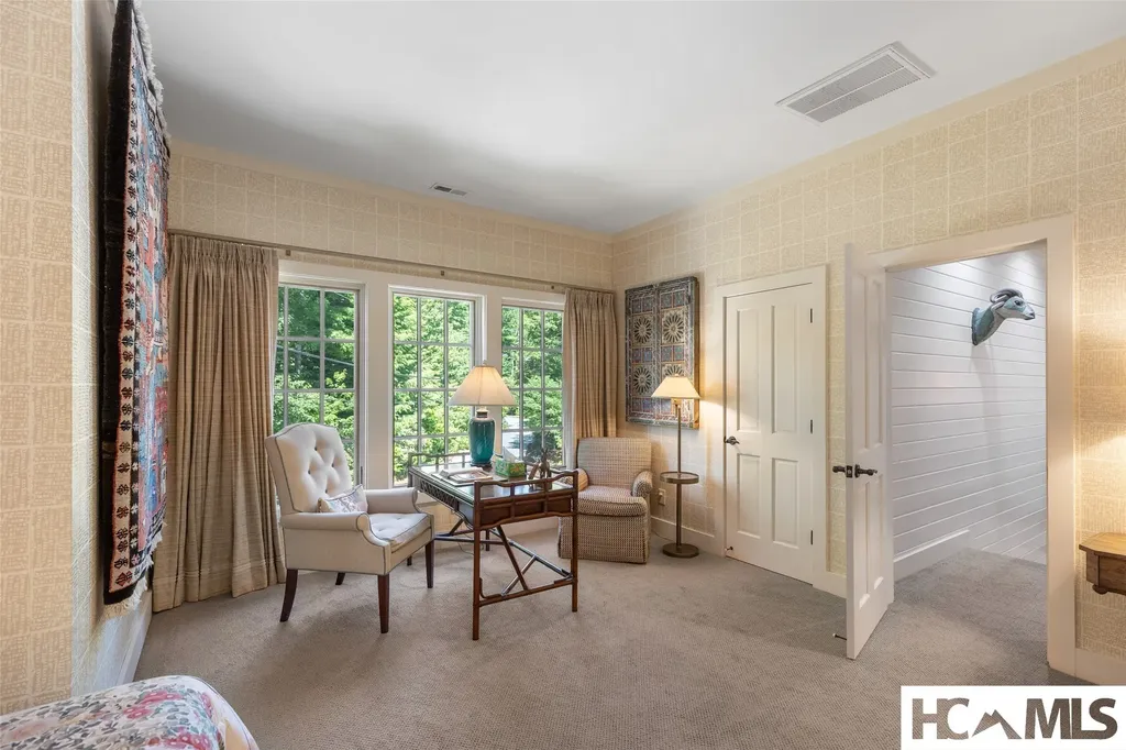54 Pine Point Highlands NC 28741