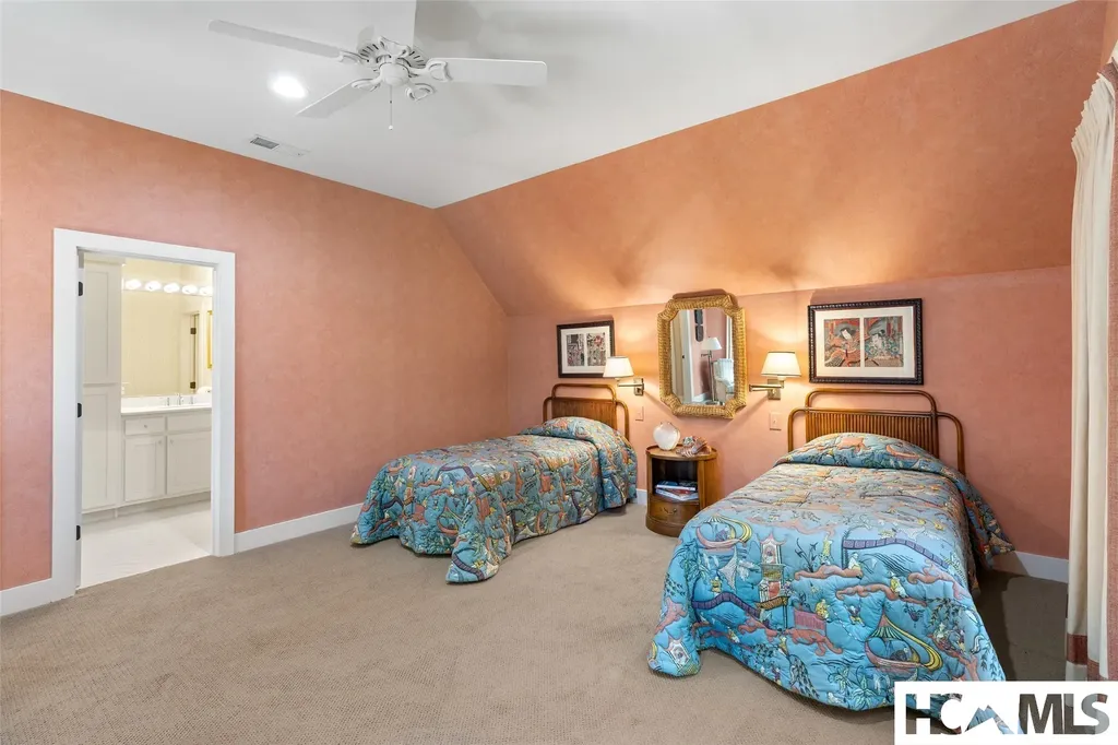 54 Pine Point Highlands NC 28741