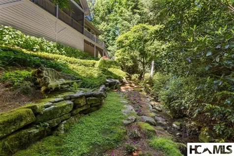 54 Pine Point Highlands NC 28741