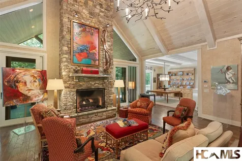 54 Pine Point Highlands NC 28741