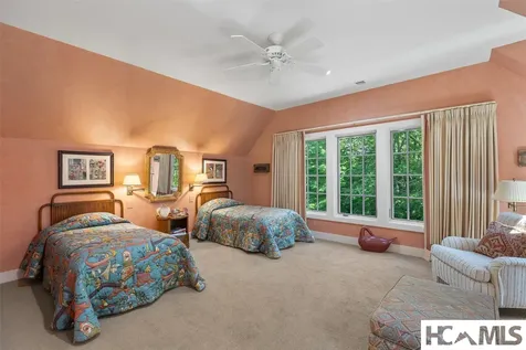 54 Pine Point Highlands NC 28741