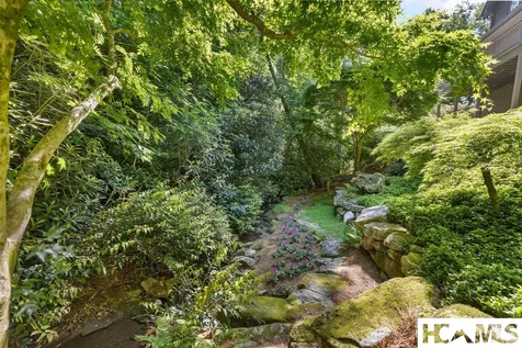54 Pine Point Highlands NC 28741