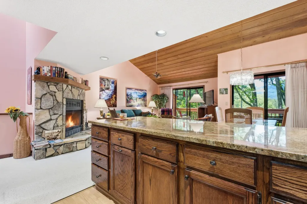 122 Emerald Ridge Road Sapphire NC 28774