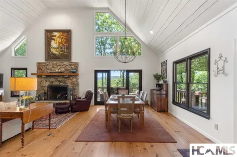 6 Rock Ledge Road Sapphire NC 28774