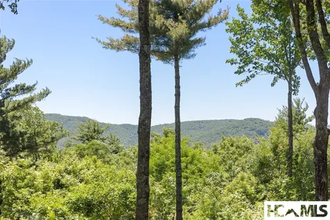 6 Rock Ledge Road Sapphire NC 28774