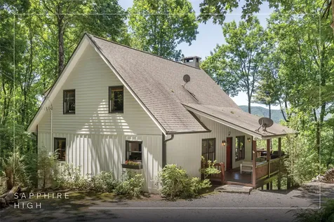 6 Rock Ledge Road Sapphire NC 28774
